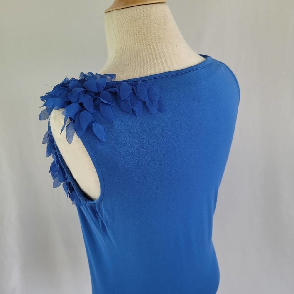 Anne Klein Blue Sleeveless Boat Neck Tank with Dimensional Shoulder Detail SZ M - Picture 7 of 11